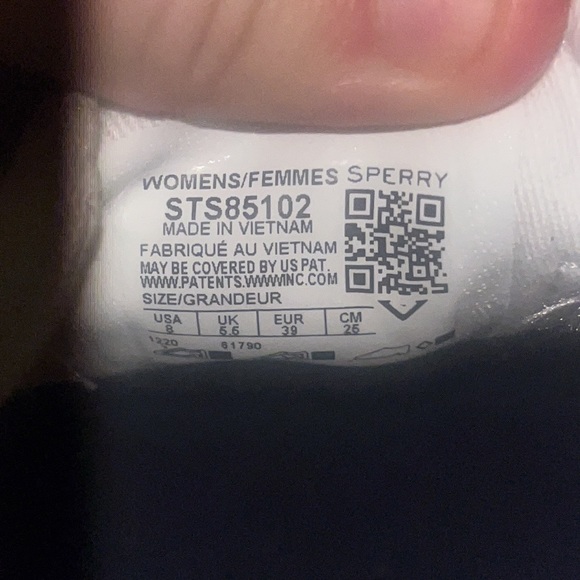 sperrys - Picture 3 of 3